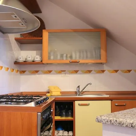 Il Giardino Dei Limoni Apartment *