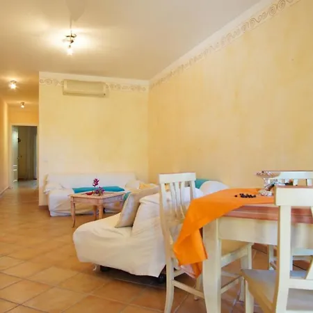 Apartment Il Giardino Dei Limoni Santa Teresa Gallura