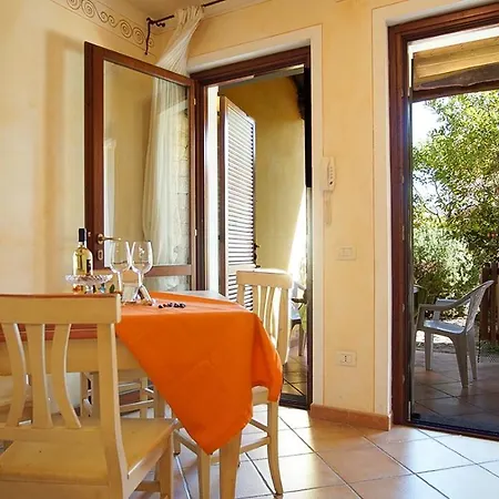 Il Giardino Dei Limoni Апартаменты Санта-Тереза-Галлура